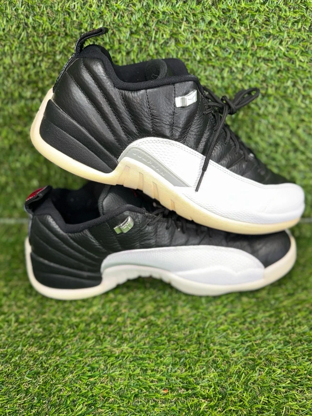 Air Jordan 12 Retro Low Playoffs Black White 308317-004 Size 10.5